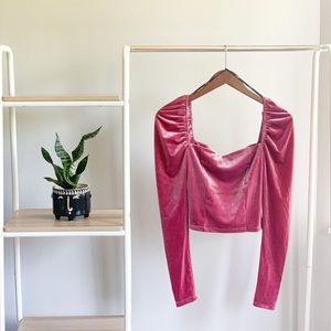 Forever 21 velvet pink long sleeve crop top